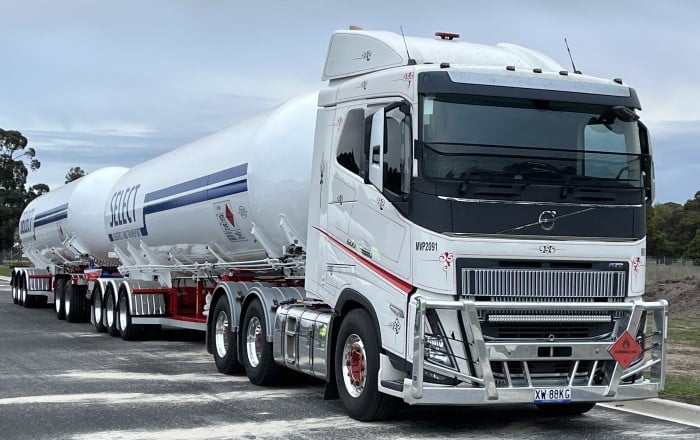 Select Logistics LPG Tanker Truck
